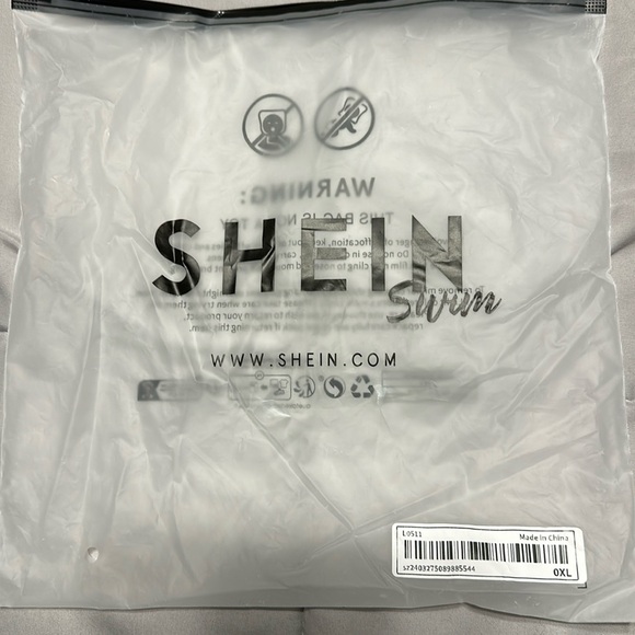 Tankini bathing suit set from SHEIN - Picture 1 of 6